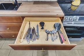 Patio Central City W Oxford St 1BR