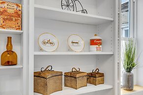 Brewerytown Balcony Retreat W Oxford 1BR