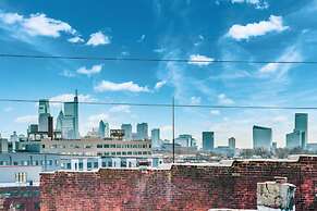Brewerytown Balcony Retreat W Oxford 1BR