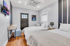 Brewerytown Balcony Retreat 2BR Haven