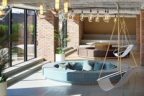 OMO5 Hakodate by Hoshino Resorts