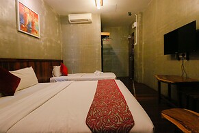 Anggun Hotel
