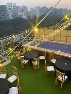 The Sandalwood Hotel, Sec-38 I Near Medanta Medicity Gurgaon