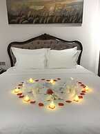 Madelise Hotel & Apartment