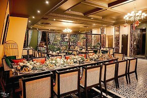 Madelise Hotel & Apartment