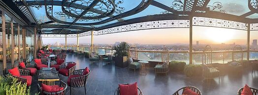 Madelise Hotel & Apartment