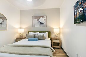 The Pelican by Hosteeva