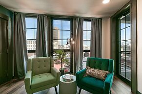 The Pelican by Hosteeva