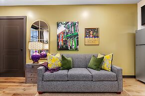 The Pelican by Hosteeva