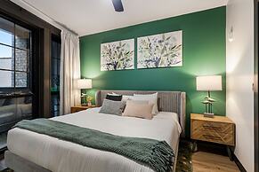 The Pelican by Hosteeva