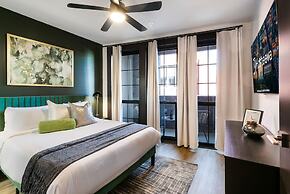 The Pelican by Hosteeva