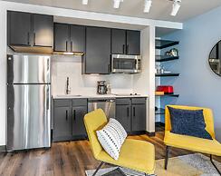 The Pelican by Hosteeva