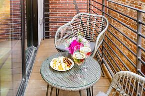 The Pelican by Hosteeva