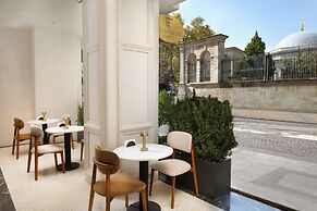 Bentley Hotel Old City