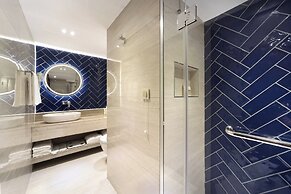 Bentley Hotel Old City