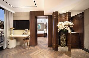 Bentley Hotel Old City