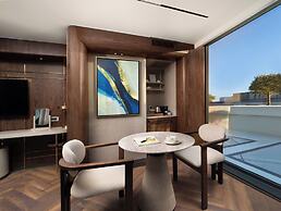 Bentley Hotel Old City