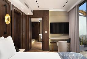 Bentley Hotel Old City