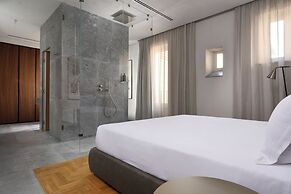 Locanda della Posta, The Bank