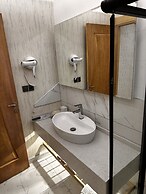 KT Home Hotel & Apartments