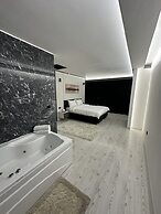 KT Home Hotel & Apartments