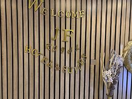 JF ROYAL HOTEL & SUITES