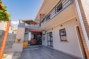 Oh wine at Lucas place