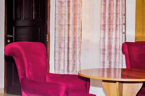 Mkomazi Hotels and Campsite