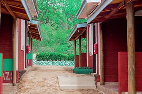Mkomazi Hotels and Campsite