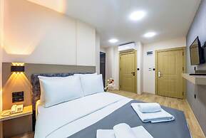 The Business Class Hotel