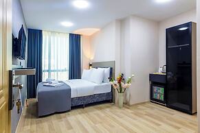 The Business Class Hotel