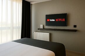 The Business Class Hotel