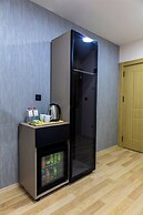 The Business Class Hotel