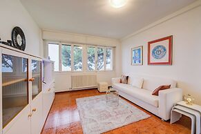 Franka House Terrace Private & Lake View