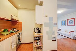 Franka House Terrace Private & Lake View