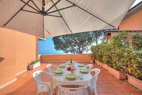 Franka House Terrace Private & Lake View