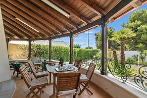 Villa Isidoro Sea View