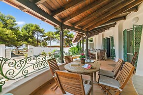 Villa Isidoro Sea View