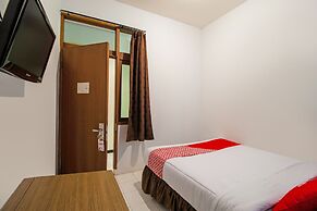 OYO Flagship 3753 Cassa Dua Hotel