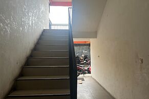 OYO 93429 Pondok Surya Near Fakultas Teknik Unhas Gowa