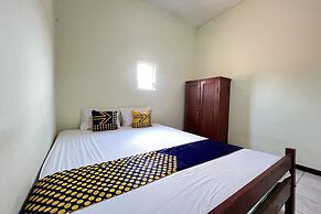 SPOT ON 93423 Kost Berkah Near Kebun Teh Wonosari