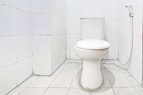 OYO 93456 Apartemen Gateway Cicadas By Inpro Ii