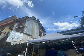 SPOT ON 93446 Penginapan Mak YesNearTaman Buluh Hang Tuah