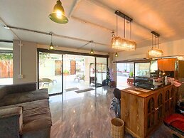 Goldsmith Bangkok Residence