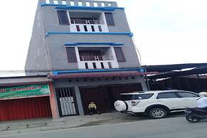 SPOT ON 93460 Lewi Family Guest House Near GBKP Bangun Mulia Km. 11