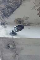 SPOT ON 93460 Lewi Family Guest House Near GBKP Bangun Mulia Km. 11