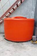 SPOT ON 93460 Lewi Family Guest House Near GBKP Bangun Mulia Km. 11