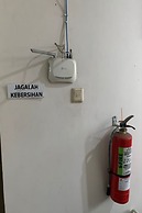 SPOT ON 93460 Lewi Family Guest House Near GBKP Bangun Mulia Km. 11