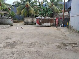 OYO 93443 Emmy Homestay Syariah