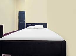 OYO 93443 Emmy Homestay Syariah